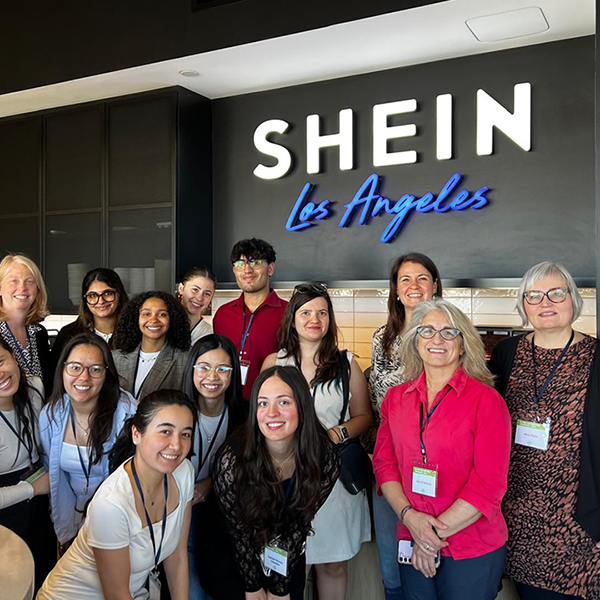 Gw students in the international business ethics and sustainability case competition pose for a photo at the LA office of fashion brand Shein